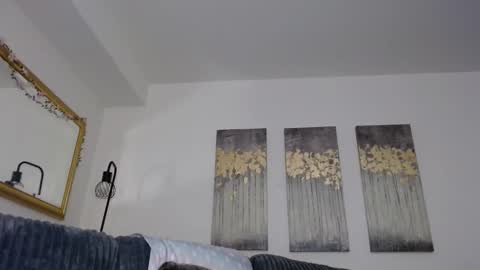 Carlie online show from April 18, 2026, 11:27 pm