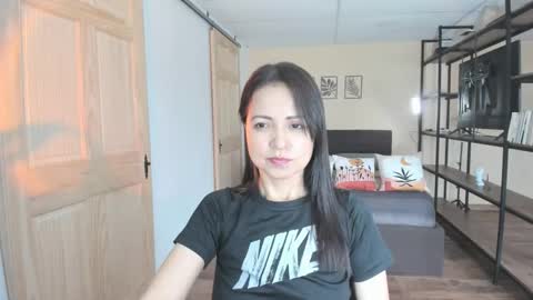 carlin1511 online show from November 29, 2025, 9:40 pm