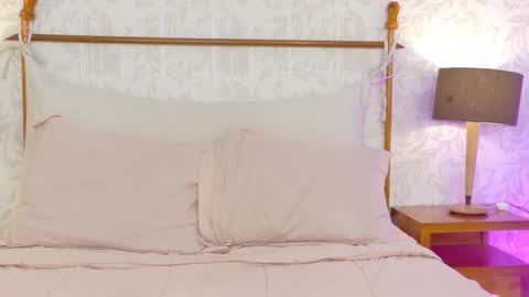 Carline  online show from February 26, 2026, 11:31 am