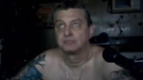 carlos712009 online show from February 19, 2026, 5:36 am