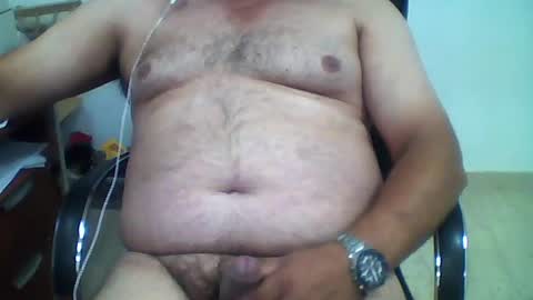 Snapshot of carlos8711 chatting on July 26, 2026, 10:00 am carlos8711 online show from July 26, 2026, 10:00 am