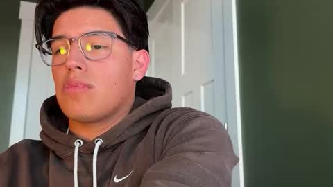 Snapshot of carlosjosecb1 chatting on January 19, 2026, 12:25 am carlos online show from January 19, 2026, 12:25 am