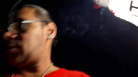 carloslove1972 online show from May 25, 2026, 5:13 am