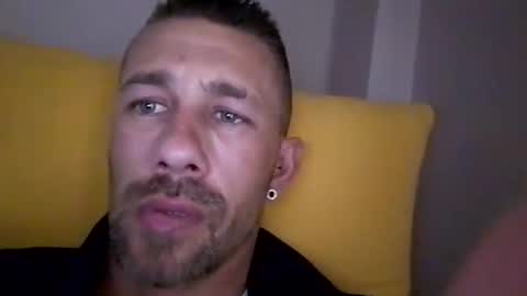 Snapshot of carlosrm440882 chatting on March 4, 2026, 3:40 pm carlosrm440882 online show from March 4, 2026, 3:40 pm