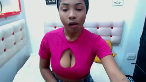 Snapshot of carlotadivaxxx chatting on June 15, 2026, 3:36 pm CarlotaDivaxxx online show from June 15, 2026, 3:36 pm