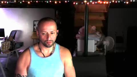Carl online show from December 14, 2024, 8:23 am