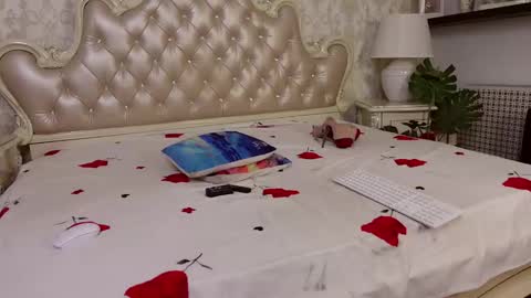 CarmellaAngel online show from December 15, 2025, 9:57 am