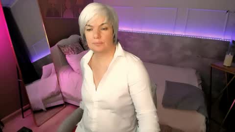 Snapshot of carmensoft chatting on May 25, 2026, 8:53 am Carmen online show from May 25, 2026, 8:53 am