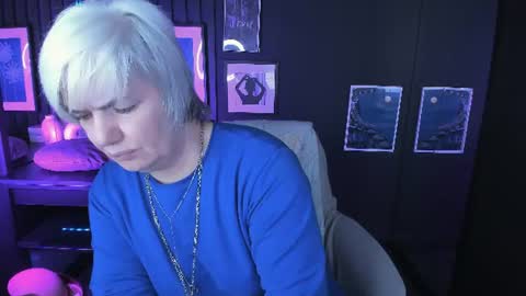 Snapshot of carmensoft chatting on June 10, 2026, 9:30 am Carmen online show from June 10, 2026, 9:30 am