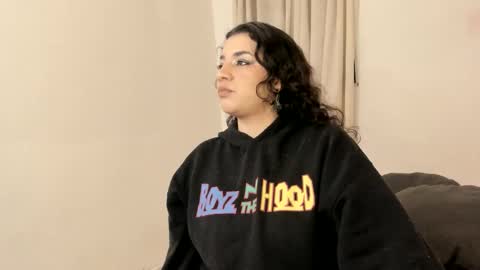 carmesix__ online show from November 16, 2025, 7:03 am