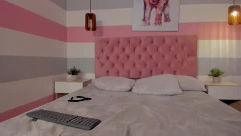 Snapshot of carol_pinter chatting on December 30, 2024, 9:50 pm Carol online show from December 30, 2024, 9:50 pm