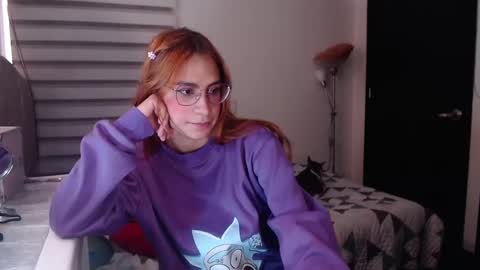 Snapshot of carolayn12 chatting on December 7, 2024, 6:59 pm Carolayn online show from December 7, 2024, 6:59 pm