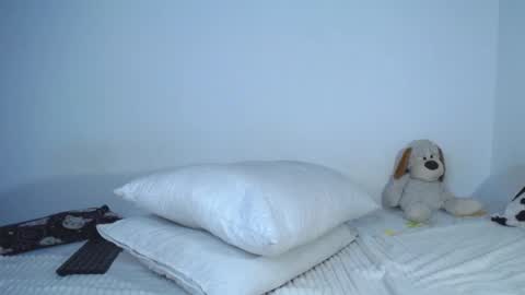 Snapshot of carolina_ml chatting on October 14, 2025, 6:31 pm CarolinaM online show from October 14, 2025, 6:31 pm