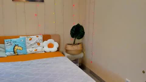 carolina_sky online show from March 6, 2026, 8:00 am