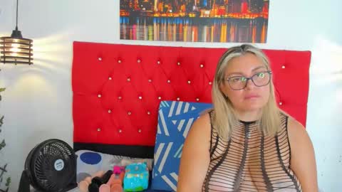 Carolina online show from October 30, 2025, 3:02 pm