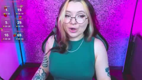 Ask me better xx online show from September 16, 2025, 10:16 am