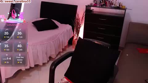 carolina online show from October 11, 2025, 1:38 am