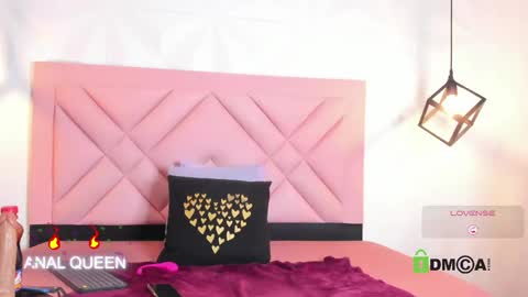 caroline daring online show from May 2, 2026, 1:05 pm