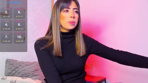  Caroline  online show from January 8, 2025, 11:43 am