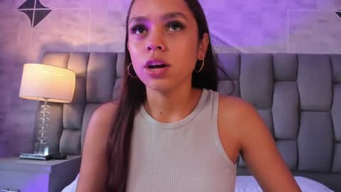 Snapshot of carolinefyre chatting on May 5, 2026, 12:35 pm Caroline online show from May 5, 2026, 12:35 pm