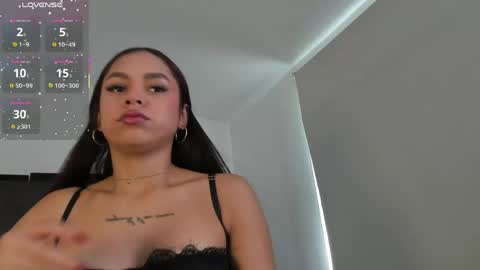 Snapshot of carolinefyre chatting on May 18, 2026, 2:12 pm Caroline online show from May 18, 2026, 2:12 pm