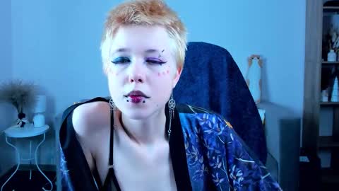 Snapshot of carolinerichter chatting on September 24, 2025, 10:29 am CarolineRichter online show from September 24, 2025, 10:29 am