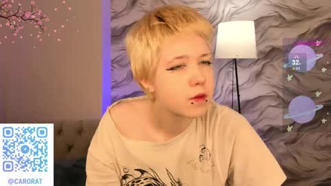 Snapshot of carolinerichter chatting on October 10, 2025, 2:43 am CarolineRichter online show from October 10, 2025, 2:43 am