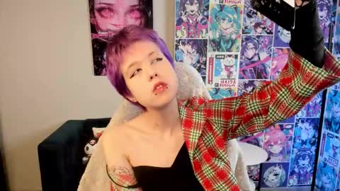 Snapshot of carolinerichter chatting on October 20, 2025, 3:07 am CarolineRichter online show from October 20, 2025, 3:07 am