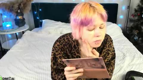 Snapshot of carolinerichter chatting on January 11, 2026, 6:57 pm CarolineRichter online show from January 11, 2026, 6:57 pm