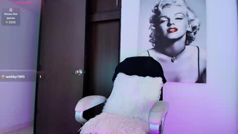carolyne_sweet online show from February 9, 2026, 8:24 pm