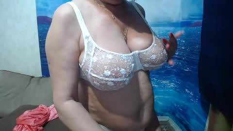 VicunaCool online show from March 26, 2026, 9:20 pm