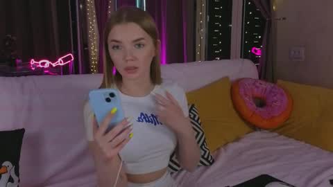 carriebradshawww online show from April 3, 2026, 7:01 pm