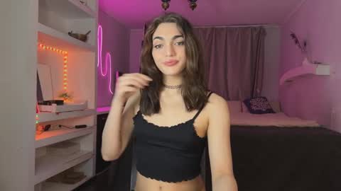 Snapshot of carry_hai chatting on January 15, 2025, 1:23 am Carry online show from January 15, 2025, 1:23 am