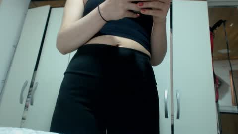 Snapshot of cary_mary chatting on January 31, 2025, 4:38 pm Cary mary online show from January 31, 2025, 4:38 pm