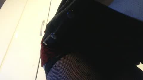 Snapshot of cary_mary chatting on July 17, 2026, 9:41 pm Cary mary online show from July 17, 2026, 9:41 pm