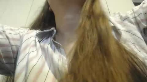 Snapshot of cary_mary chatting on July 27, 2026, 9:55 pm Cary mary online show from July 27, 2026, 9:55 pm