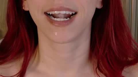 Snapshot of casandra_busting chatting on July 7, 2026, 5:28 pm Casandra online show from July 7, 2026, 5:28 pm