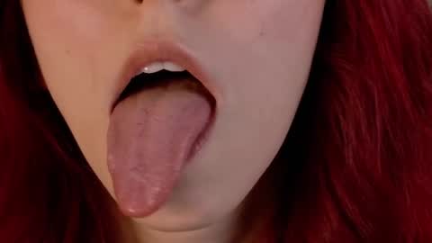 Snapshot of casandra_busting chatting on July 8, 2026, 7:29 pm Casandra online show from July 8, 2026, 7:29 pm