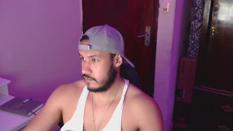 Snapshot of casas_oom chatting on March 16, 2026, 6:06 am online show from March 16, 2026, 6:06 am