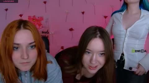 casey_meow_ online show from April 15, 2026, 8:54 am