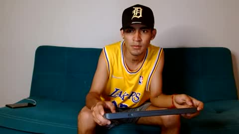 Snapshot of cash_master_san chatting on December 24, 2024, 2:12 pm Cash Master San online show from December 24, 2024, 2:12 pm