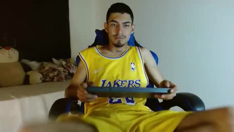 Snapshot of cash_master_san chatting on November 23, 2025, 7:35 pm Cash Master San online show from November 23, 2025, 7:35 pm