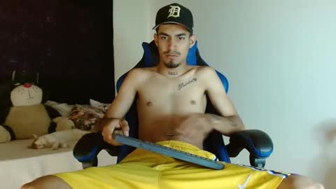 Snapshot of cash_master_san chatting on November 24, 2025, 7:46 pm Cash Master San online show from November 24, 2025, 7:46 pm