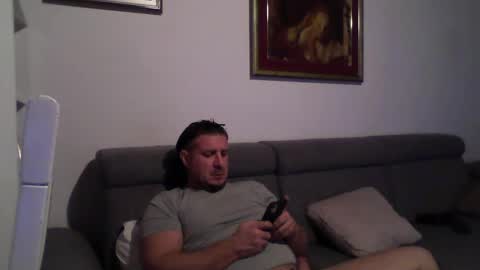 Snapshot of cashmaster33 chatting on December 28, 2024, 7:11 pm cashmaster33 online show from December 28, 2024, 7:11 pm