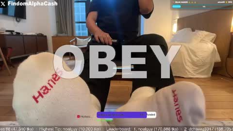 Snapshot of cashmastergrey chatting on May 28, 2026, 10:51 pm Master Grey online show from May 28, 2026, 10:51 pm