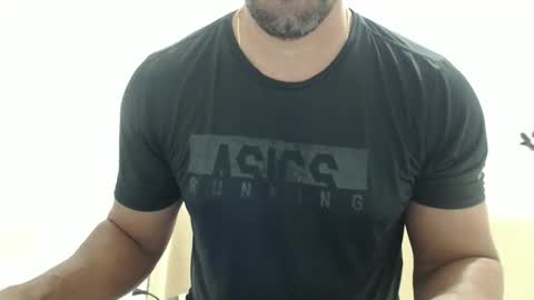 cashmastermuscle77 online show from January 17, 2026, 10:42 am