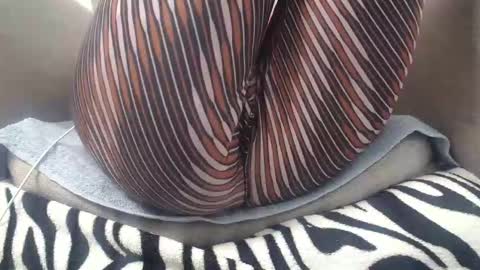 Cassandra joy online show from November 21, 2025, 10:36 am