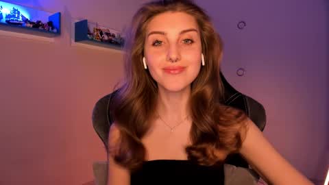 Snapshot of cassiablade1 chatting on February 19, 2025, 7:48 pm Seductress Cassia FINDOM AND SADISM NO NUDE online show from February 19, 2025, 7:48 pm