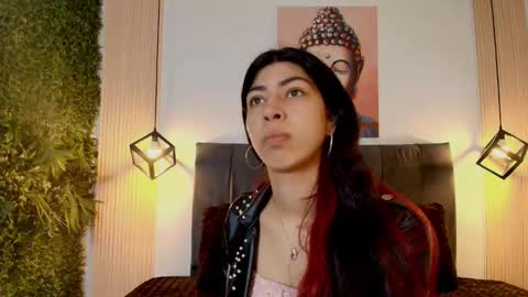 cassie_bloom online show from January 5, 2026, 8:01 pm