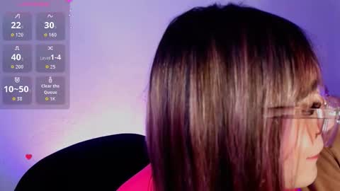 Snapshot of cassie_hatway chatting on September 24, 2025, 5:55 am online show from September 24, 2025, 5:55 am